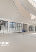 MALL RETAIL SPACE WITH 2 MONTHS GRACE PERIOD - Retail in Umm Al Amad