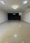 3 BHK with Made Room - Apartment in Al Muntazah