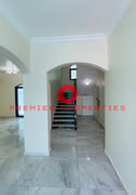 Modern 5BR Compound Villa with backyard - Villa in Al Hilal