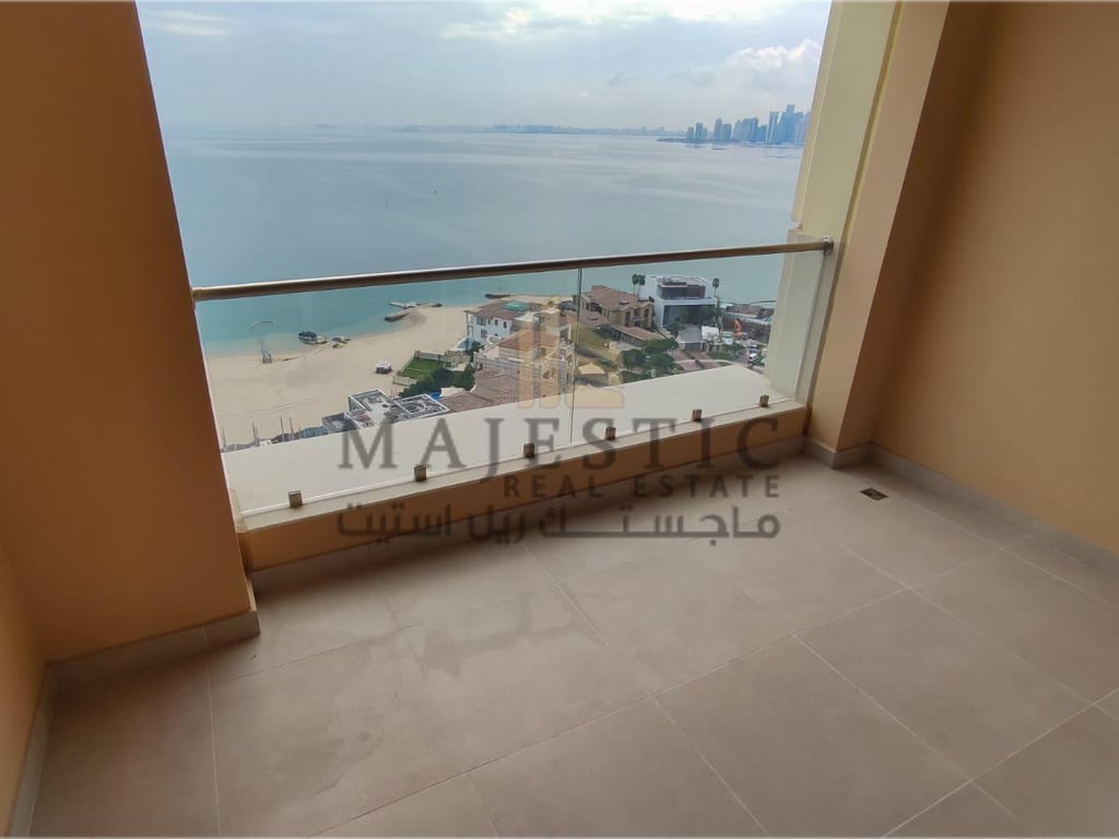Luxurious 2 Bedroom Apartment, FF w/ Sea View - Apartment in Al Mutahidah Tower