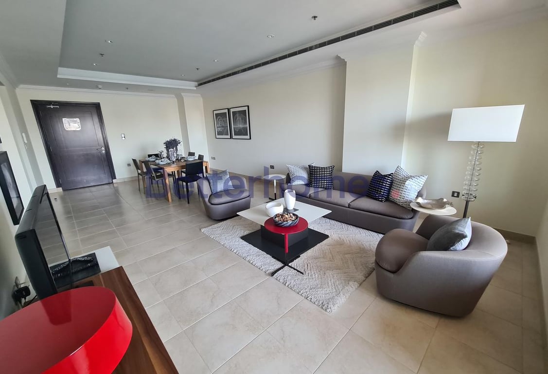 Gorgeous Two bedrooms|High floor|Sea view