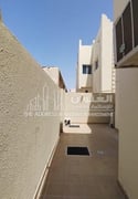 Semi Furnished 3 Bedrooms Villa in Compound - Villa in Al Luqta