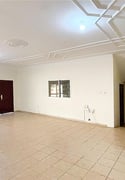 Compound Villa 5 Br for bachelors - No Commission - Villa in Al Rawda Street