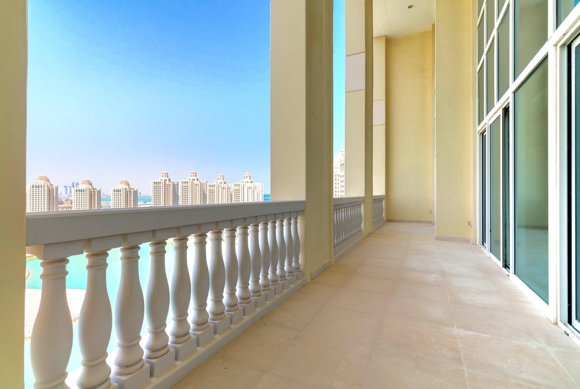 State-of-the-art Penthouse in Viva Bahria for rent