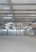 Vast Warehouse w/ Rooms - Industrial Area - Warehouse in Industrial Area