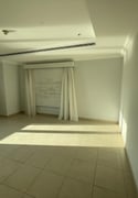 Fantastic 2 Bedrooms Apartment Plus Maid for Rent In Porto Arabia. - Apartment in Porto Arabia