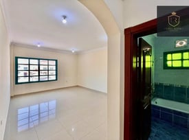 6 BHK VILLA COMPOUND AVAILABLE FOR STAFF @SAKHAMA - Compound Villa in Al Sakhama