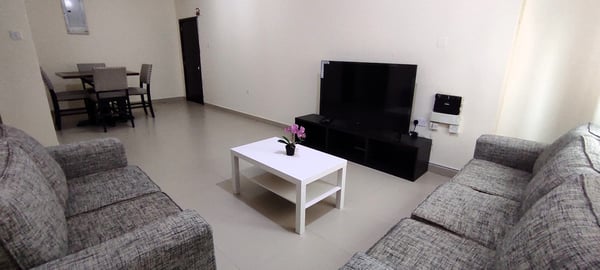 2 bedrooms 1.5 b/r in Bin Mahmoud - Apartment in Bin Mahmoud