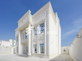 Luxury Villa for Sale in Al Wukair - Villa in Al Wukair