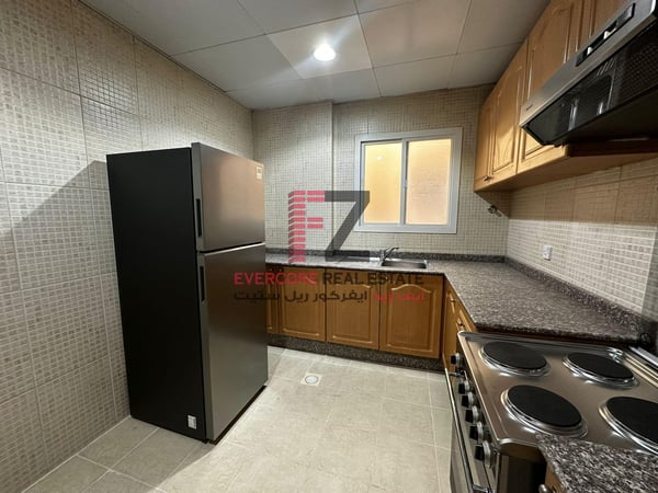 SEMI-FURNISHED FLAT| 03 BEDROOMS| NEAR METRO - Apartment in Fereej Bin Mahmoud North