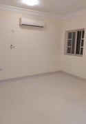 Apartment for rent in Fereej Kulaib - Apartment in Al Khaleej Street