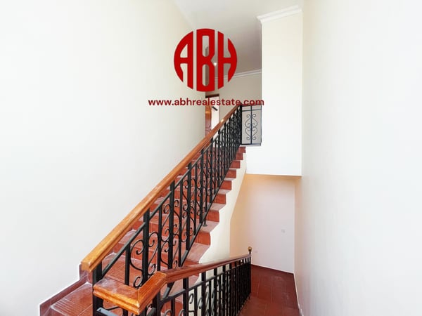 WELL MAINTAINED 3BDR VILLA | AMAZING AMENITIES - Villa in Al Nasr Street