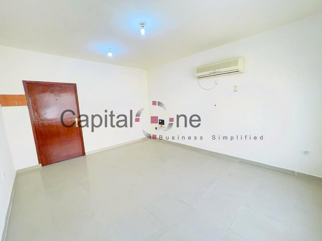 Studio Flat Unfurnished All Bills Included Apartment in Tadmur Street