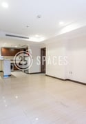 Semi Furnished One Bedroom Apartment w/ Balcony - Apartment in West Porto Drive