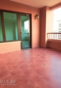 Free Bills + Balcony | 2 Bedroom SF Apartment - Apartment in West Porto Drive