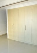 S/F 1BR  Flat For Sale In Pearl Island - Apartment in Porto Arabia