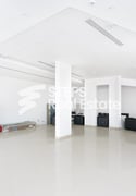 Spacious Showroom in Prime Location for Rent - ShowRoom in Banks street