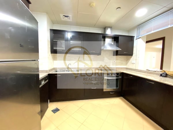 Marina view | 1Bhk semi furnished for sale | Pearl - Apartment in Porto Arabia