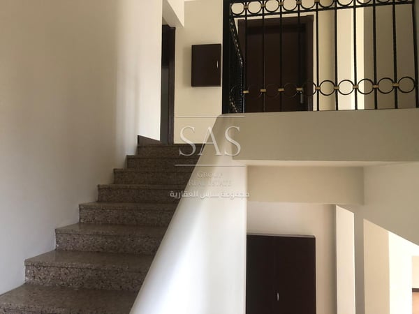 4 BR UNFURNISHED COMPOUND VILLA FOR RENT!! - Compound Villa in Old Airport Road