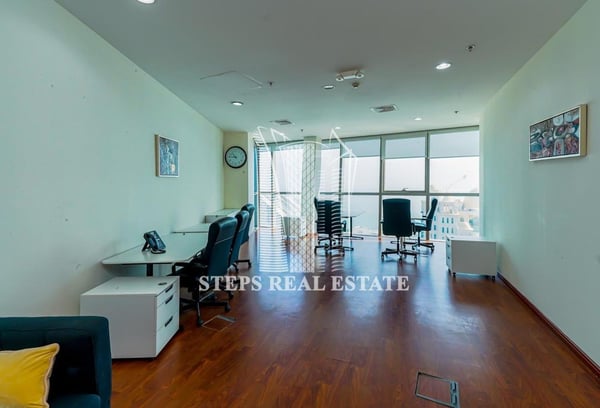 Furnished Office Spaces in a Business Center - Office in West Bay