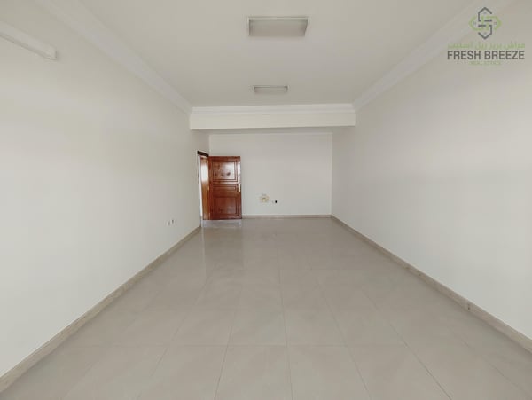 Comfort Meets Style:Family 3BHK with 2Halls & Balcony - Apartment in Najma Street