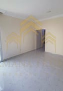 UNFURNISHED | COMPOUND VILLA | OFFER APPLICABLE - Villa in Souk Al gharaffa