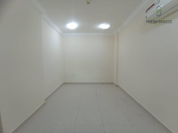 3 BHK For Ideal Families And Exectuive Staff - Apartment in Al Muntazah Street