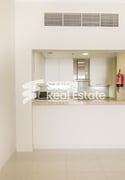 Amazing 2 BHK + Maid for Rent in The Pearl - Apartment in Viva Bahriyah