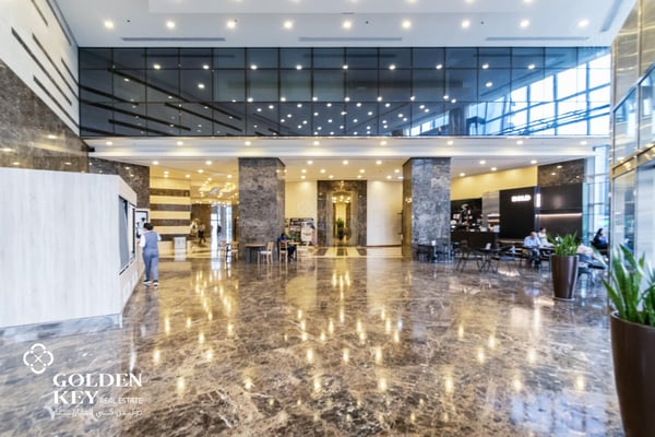 High Floor Office Space | West Bay | Premium - Office in Palm Towers