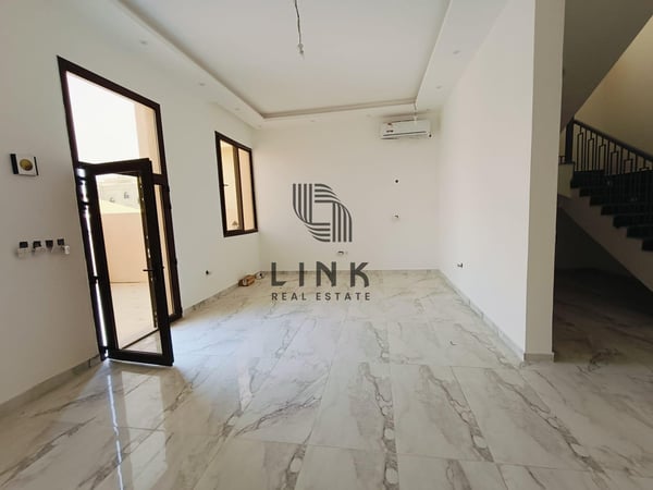 Brand New Standalone Villa 3 Beds Unfurnished - Villa in Madinat Khalifa North