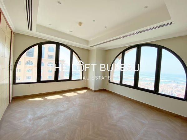 Semi Furnished 2BR with Panoramic Sea View! - Apartment in Porto Arabia