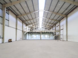 Warehouse with Rooms, Office & Showroom - Warehouse in East Industrial Street