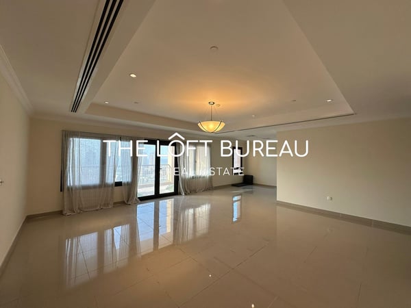 Full Marina View! Semi Furnished 2BR! Balcony! - Apartment in Porto Arabia