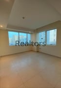 Bright S/F 3 Bedroom Apt with Pool and Gym !! - Apartment in Al Muntazah