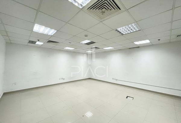 Partitioned Office | Prime Location | C-Ring Road - Office in Najma Street