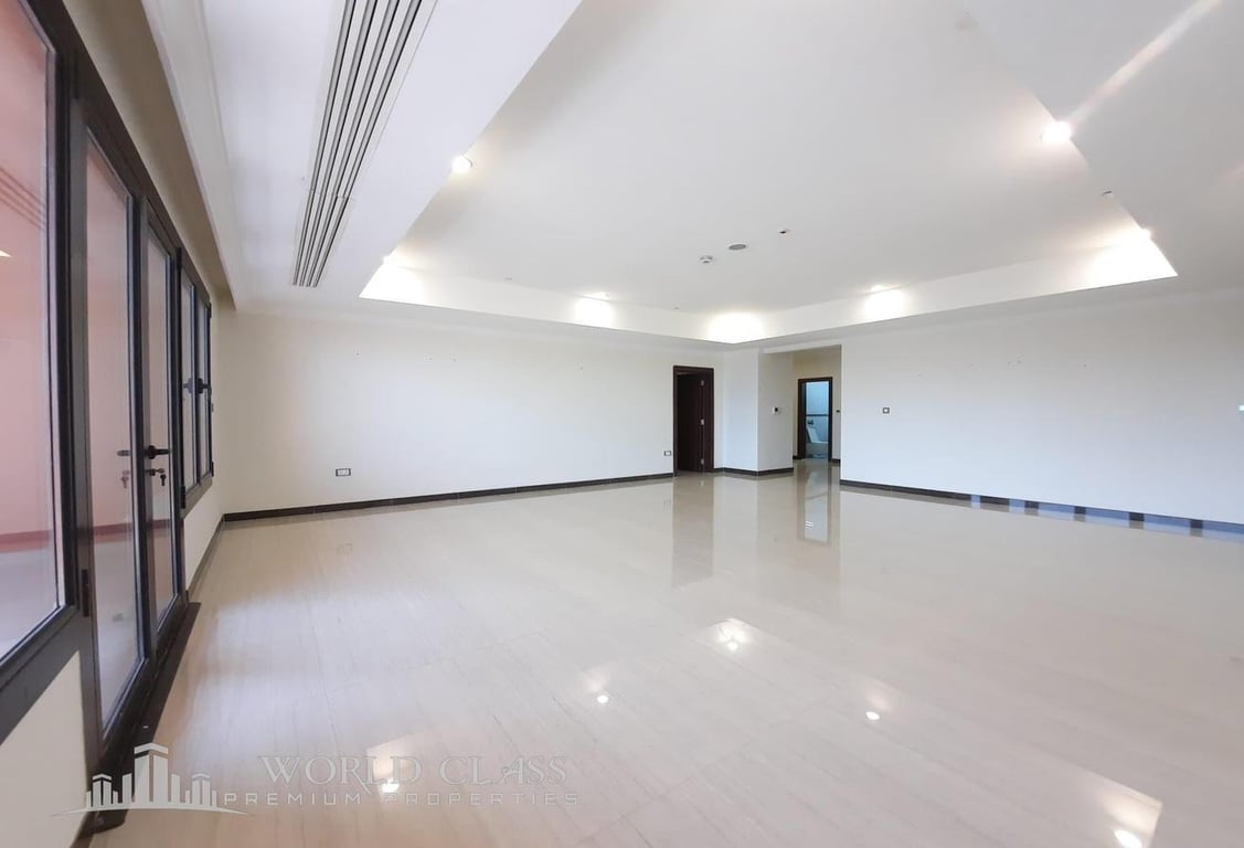 HUGE AND LOVELY 4 BEDROOM S/F SIED VIEW- - Apartment in Tuscan Tower