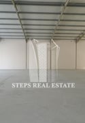 New Warehouse in Birkat Al Awamer | 1 Month Free - Warehouse in East Industrial Street