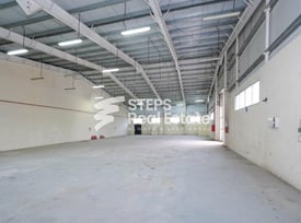 600-SQM Garage on Al Kassarat Street - Warehouse in Industrial Area