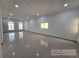 standalone villa for rent in AlThumama - Villa in Al Hadara Street