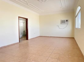 5 Bedroom (UF)villa for bachelors - No Commission - Villa in Al Rawda Street