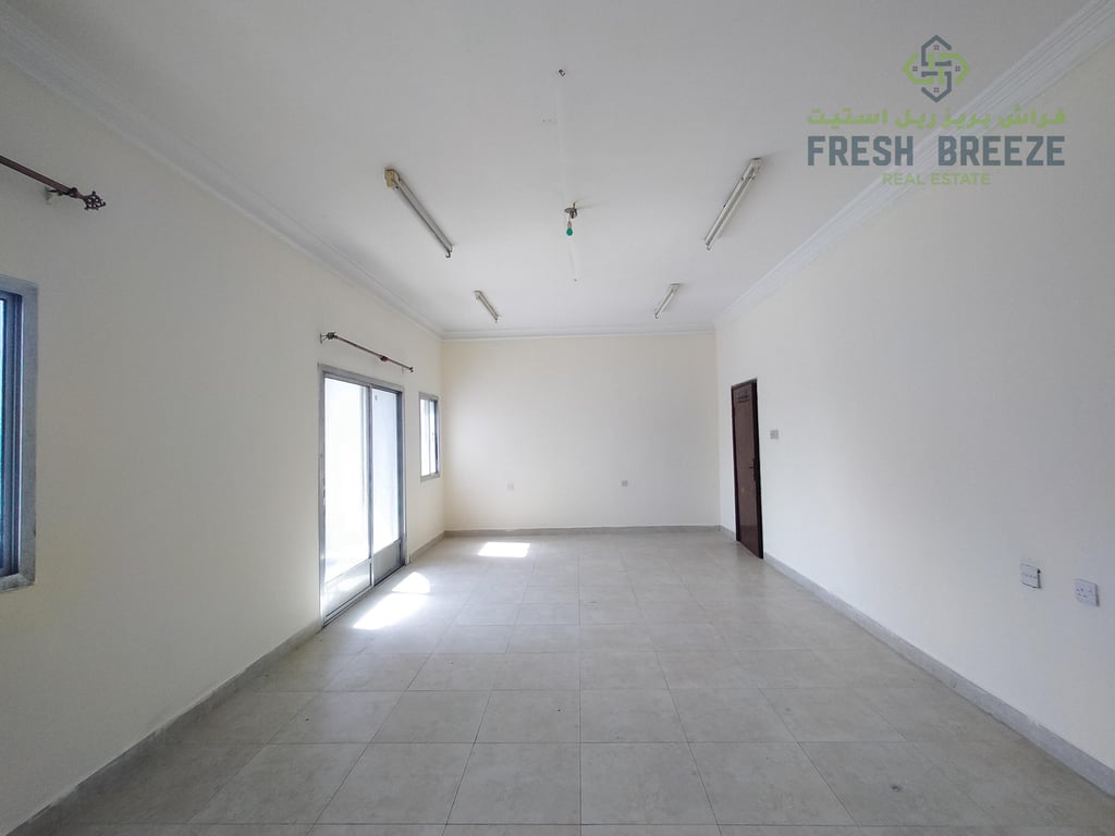 Unfurnished 3bhk apartment for family Apartment in Old Airport Road