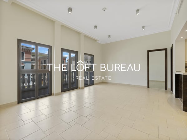 CANAL VIEW! LUXURIOUS 2 BR APARTMENT! HOT DEAL! - Apartment in Qanat Quartier