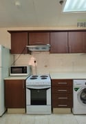 EXCLUSIVE OFFER 1BHK FOR FAMILY OR LADIES ALSADD INCLUDED - Apartment in Al Sadd