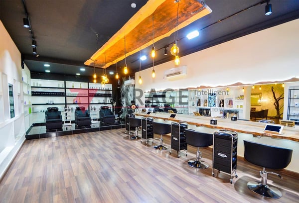 Luxurious beauty salon for sale in Al Khessa - Villa in Al Kheesa