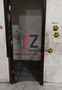 Shop in Salwa road in a commercial center - Shop in New Al Ghanim