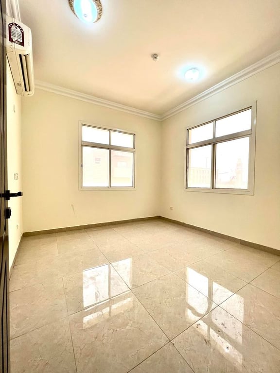Unfurnished apartment for Rent in Madinat khalifa