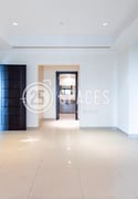 One Bdm Apartment with Balcony in Porto Arabia - Apartment in East Porto Drive