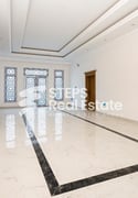 Luxurious 8 BHK Villa for Sale in Al Wukair - Villa in Al Wukair