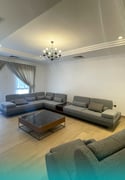 Spacious 4-bedroom villa in Compound located in Al Hilal - Apartment in Al Hilal