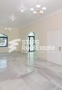 Renovated 4BR+Study Compound Villa - Compound Villa in Al Nuaija Street